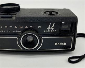 Vintage Kodak 44 Instamatic camera
