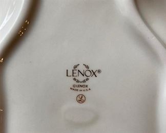 Lenox Holly Berry Holiday Dimension serving dish