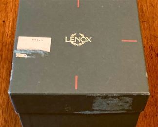 Lenox Holly Berry Holiday Dimension serving dish