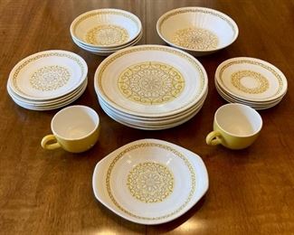 Vintage Max Schonfeld Sierra pattern set