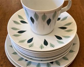 Vintage Elite Narumi Allegro Japanese china green leaf pattern