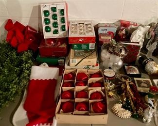 Vintage and modern Christmas decor