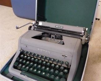 Royal Typewriter in Case