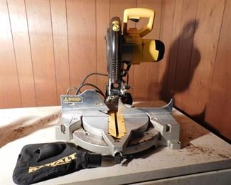 DeWALT Miter Saw