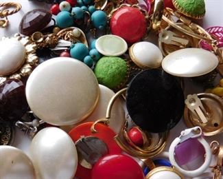 Bag of Clip On Earrings (Crafts?)