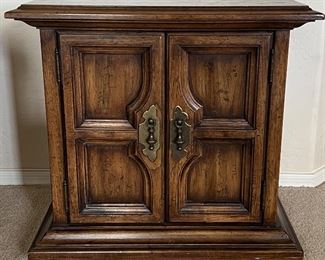 Henredon Vintage End Table