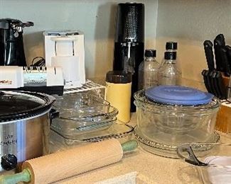 Foodsaver, Cuisinart, Nutribullet, NuWave, Rival Crockpot, Westbend StirCrazy, Mr. Coffee