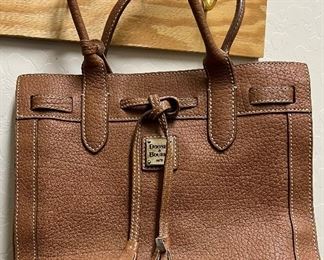 Dooney & Bourke