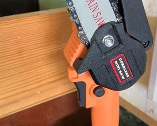 Cordless Mini Chainsaw
