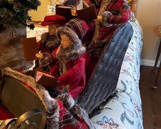 Carolers in a sleigh