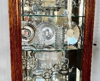 Lighten display cabinet