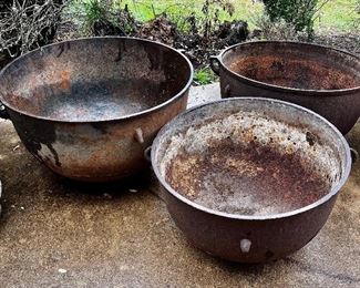 Iron cauldrons-SOLD