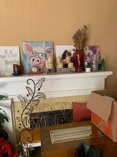 Lots of home decor at reasonable prices
