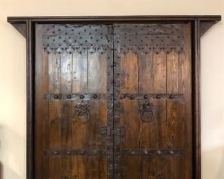 Castle/Gothic/Medieval large doors