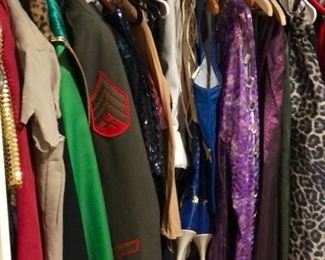 Costumes/cosplay/performer attire