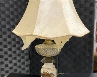 White Porcelain Table Lamp with Apple Motif