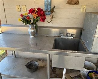 Stainless table built in sink