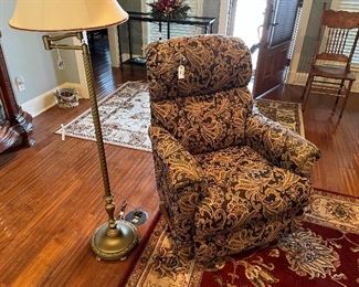 La z boy recliner and floor lamp with a hint of the rugs border