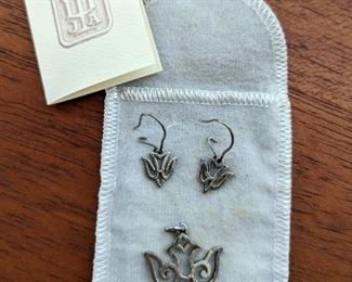 James Avery Earring and Pendant Set