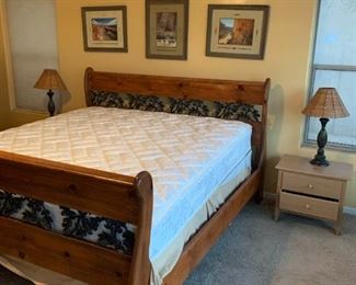 Beautiful King Sized Bed, Seal Posterpedic
