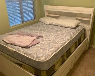 Cute Full Size Bed