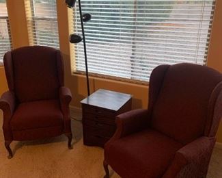 Vintage Lounge Chairs W Foot Rests And Game Table