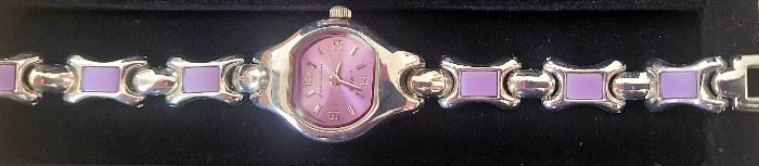Ladies purple elegant quartz watch