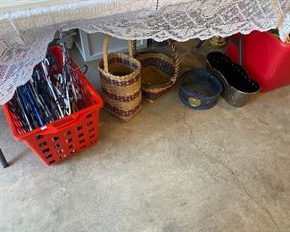 hangera, baskets, etc