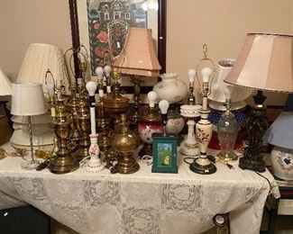 Major assortment of lamps