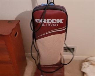 Oreck Vacuum $25