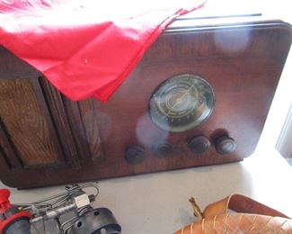 Antique radio