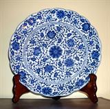 LARGE BOMBAY CHARGER & STAND