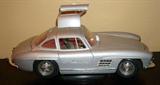 VINTAGE MERCEDES BENZ 300SL DIE-CAST 1954 MODEL