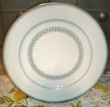 COMPLETE NORITAKE DINNERWARE SET