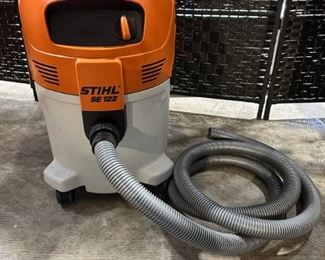 STIHL SE 122 Corded Wet Dry Vacuum