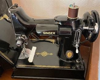 Featherlight, singer, sewing machine