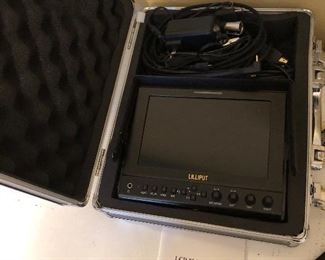 "LILLIPUT" LCD Field Monitor  7" inch in case with original manual 