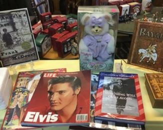 Elvis & other collectibles 