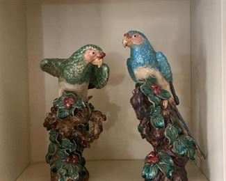 Set of majolica parrots 