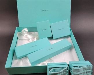 Tiffany boxes 