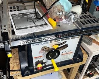 Table saw