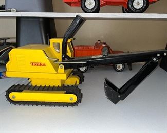 VINTAGE TONKA CRAWLER BACKHOE/EXCAVATOR NO 2972 Awesome condition 