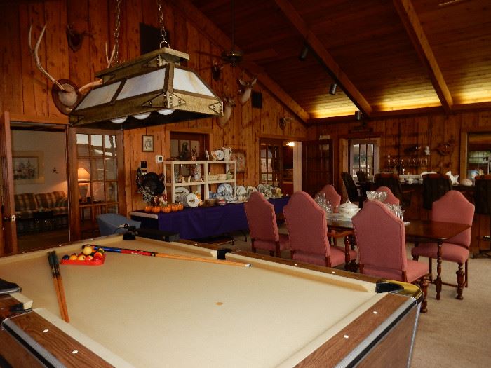 Professional size Pool Table