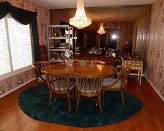 Dining Room oval table with six chairs