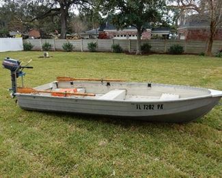 •	Mirrocraft by Northport, Aluminum V hull 12 ft boat