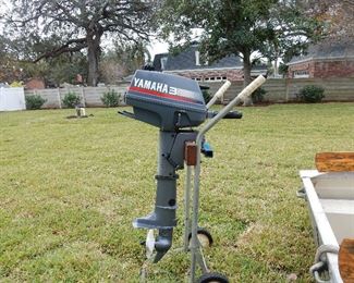 •	3hp Yamaha Outboard motor 1998 – barely used – still has original paint 
