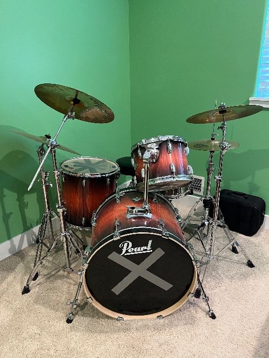 Pearl Drum Set