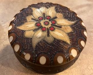 Small Decorative Wooden Bowl w/Lid