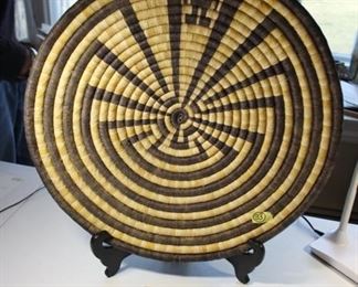 Many vintage Native American baskets, many Hopi