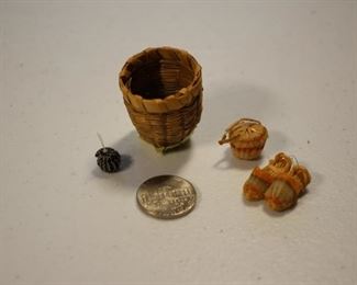 Teeny tiny Native American baskets & pair shoes